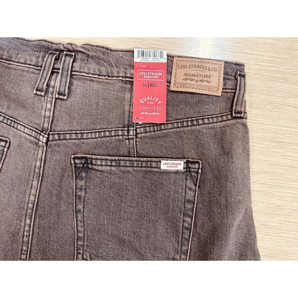 NWT Levi Strauss Women A-Line Shorts High Rise Size 14/32W Faded Brown Gray Wash - Picture 7 of 11